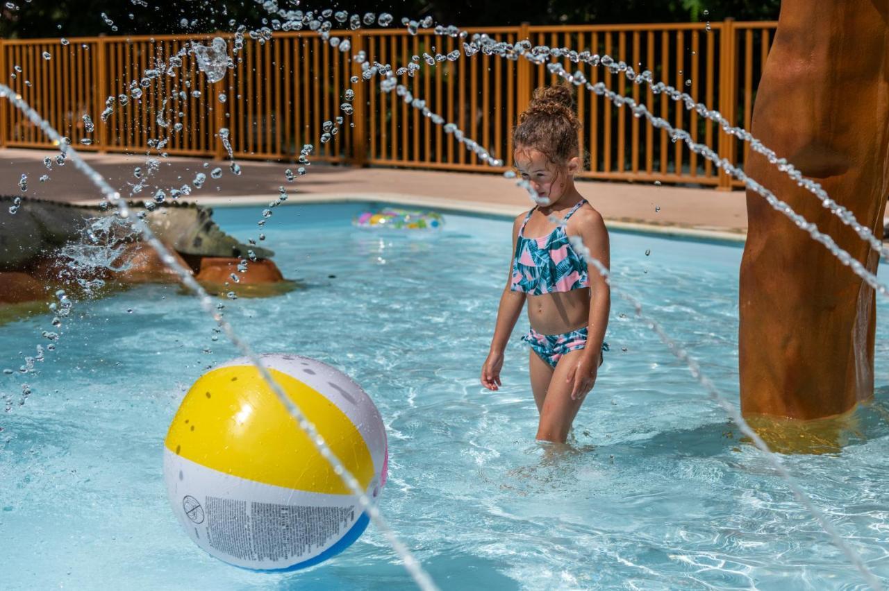 Camping Maeva Escapades Millau Plage Exterior foto