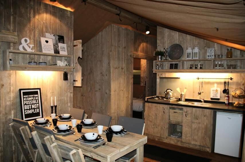 Camping Maeva Escapades Millau Plage Exterior foto